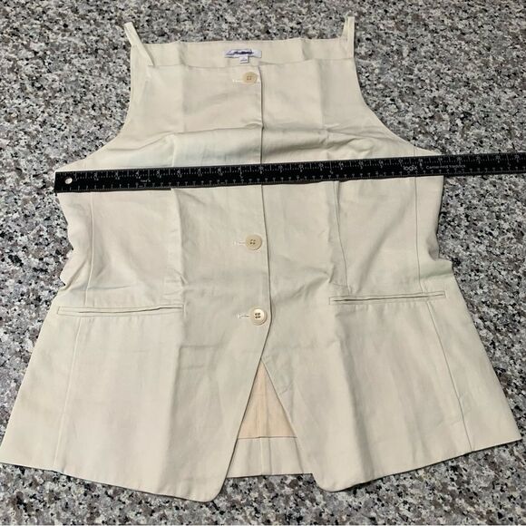 Madewell Vest 10 - Picture 12 of 13